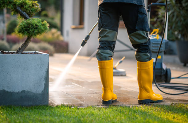 Why Choose Our Certified Pressure Washing Experts for Your Project Needs in Plummer, ID?